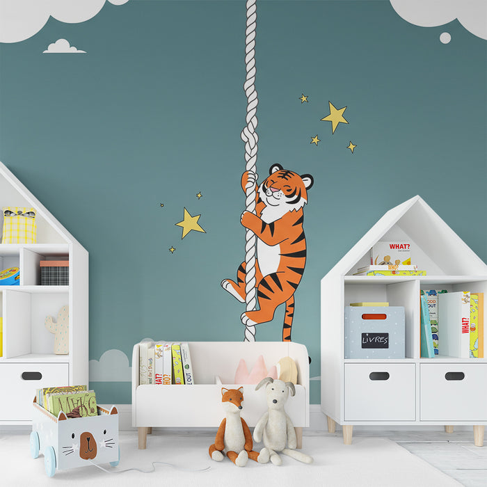 Kinderzimmer Tapete | Verspielter Tiger klettert an einem Seil unter einem Sternenhimmel