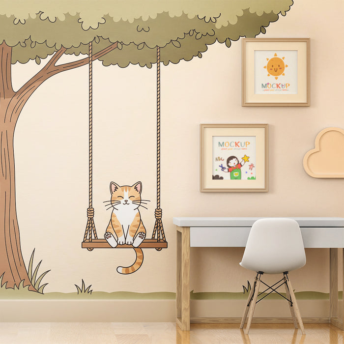 Papel de parede para quarto de criança | Um gato fofo num baloiço debaixo de uma árvore