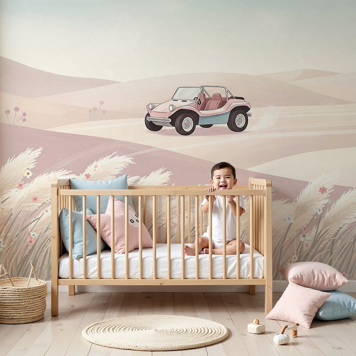 Kinderzimmer Tapete | Strandauto auf pastellfarbenem Dünenhintergrund