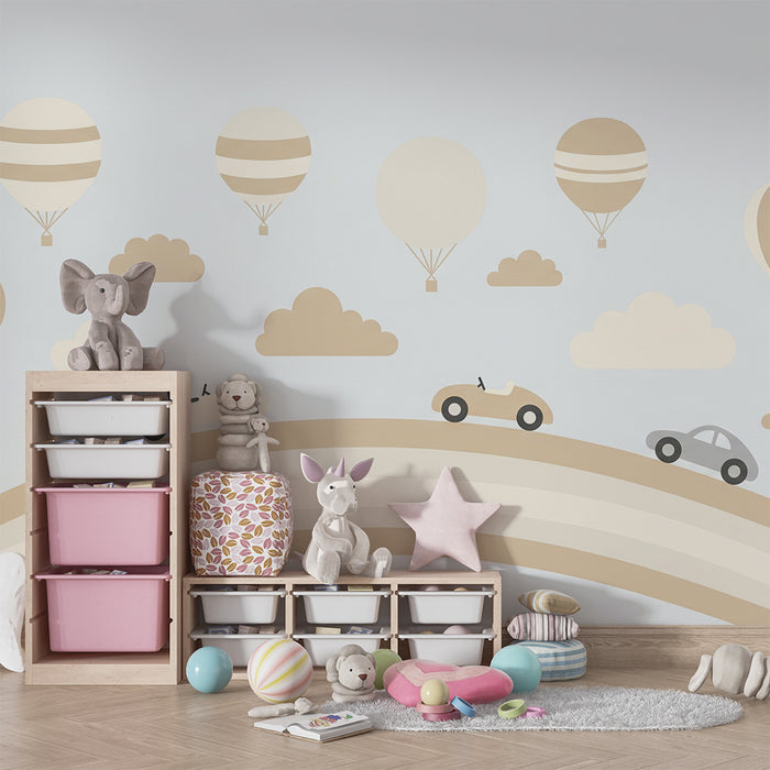 Tapete Kinderzimmer | Autos und Heißluftballons auf einem sanften Regenbogen