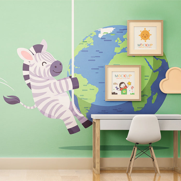 Papier peint chambre enfant | Zèbre joyeux s'accrochant à la Terre